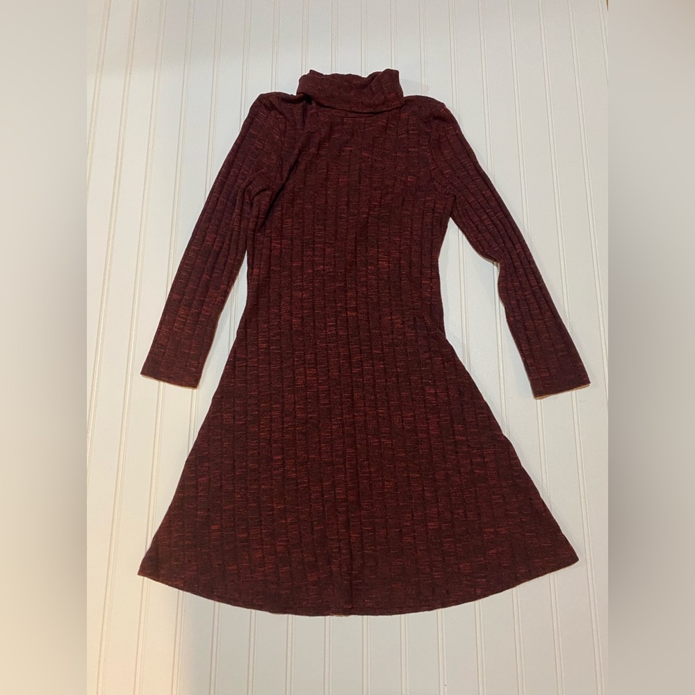 American Eagle Outfitters size XS - ribbed skater A line dress with back cutout